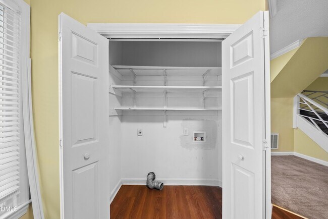 Building Photo - 6115 Highcastle Ct