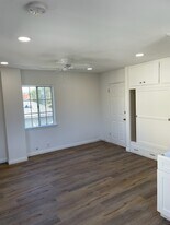 Building Photo - 3847 Girard Ave