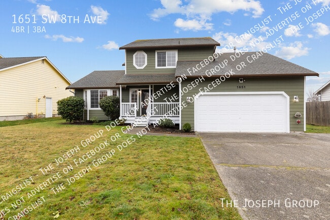 Building Photo - 1651 SW 8th Ave