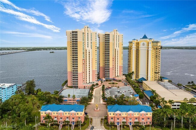 Building Photo - 2743 First St