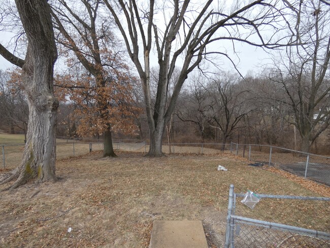 Building Photo - 6504 NW Blair Rd