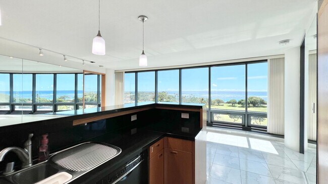 Building Photo - 2-BED/2-BATH AVAILABLE AT NAURU TOWER near...
