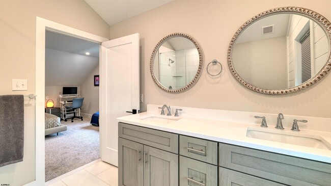 Building Photo - 6223 Winchester Ave