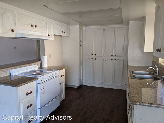 Building Photo - 3 br, 2 bath House - 3671 Howard Avenue