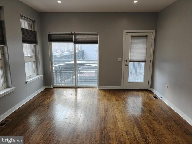 Building Photo - 1105 Mt Vernon St