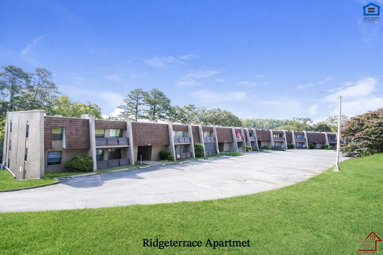 Building Photo - 915 S Seminole Dr