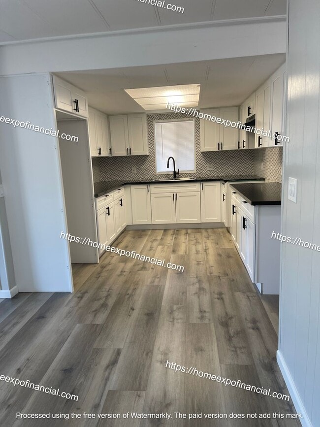 Building Photo - Nice Home For Rent