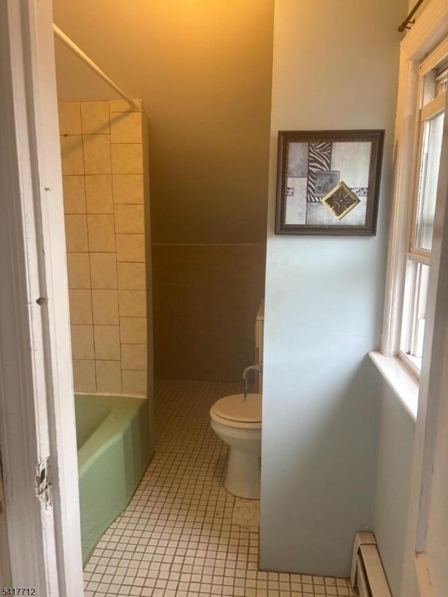 Building Photo - 707 Bonnett St