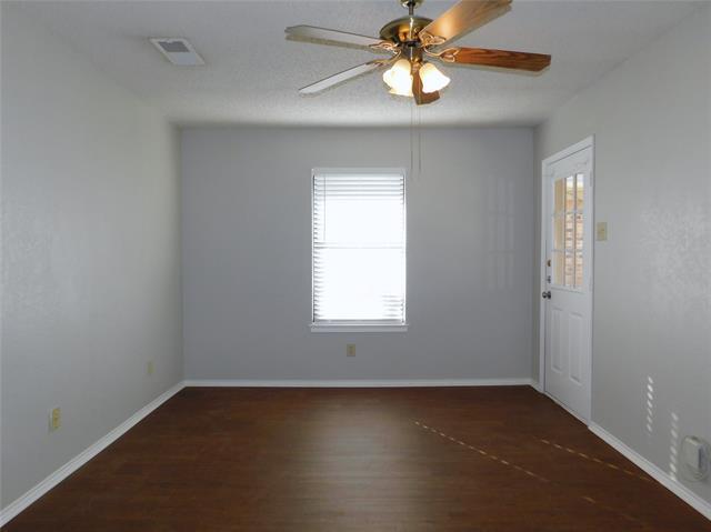 Building Photo - 2214 Bernard St