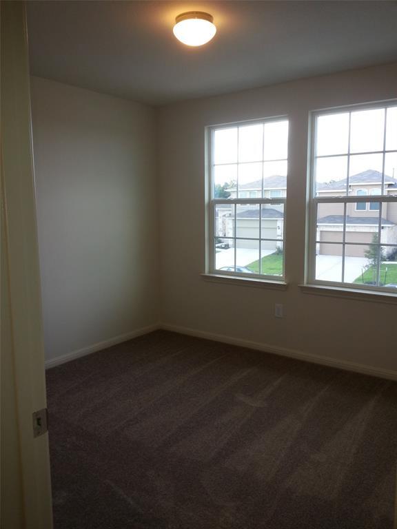 Building Photo - 2504 McDonald Way