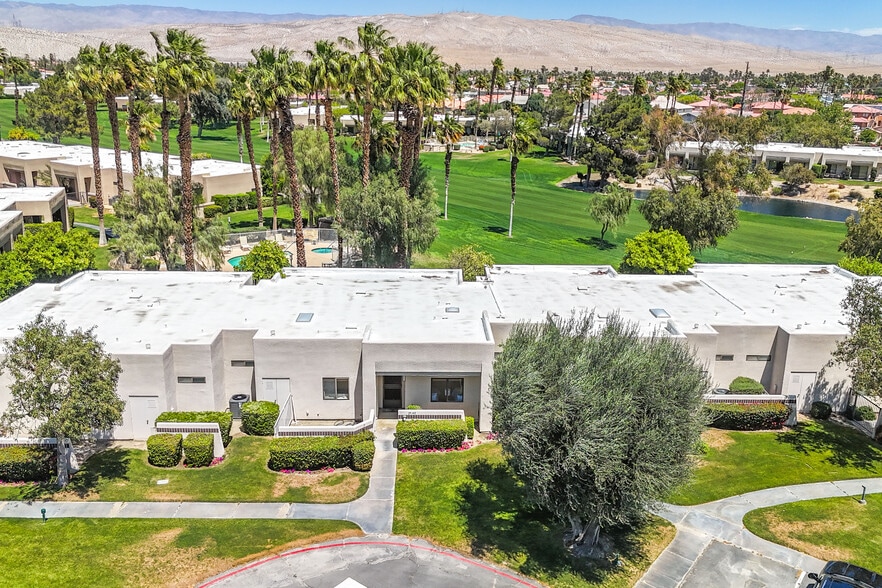 Area View Golf Course/Condo - 29142 Isleta Ct