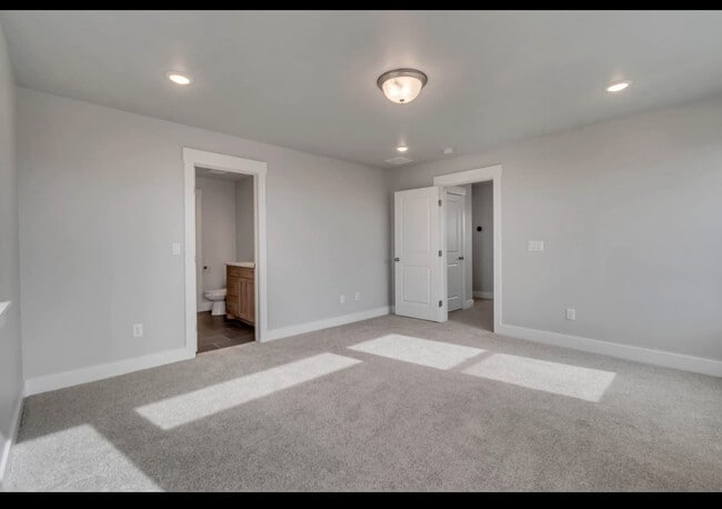Building Photo - 1579 W 2100 S