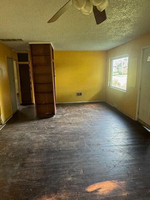 Building Photo - 107 Michigan Ave