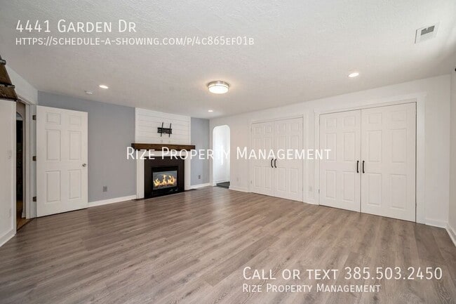 Building Photo - 4441 Garden Dr