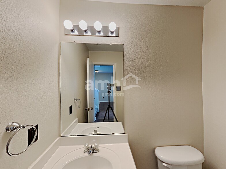 Building Photo - 9831 Carswell Peak