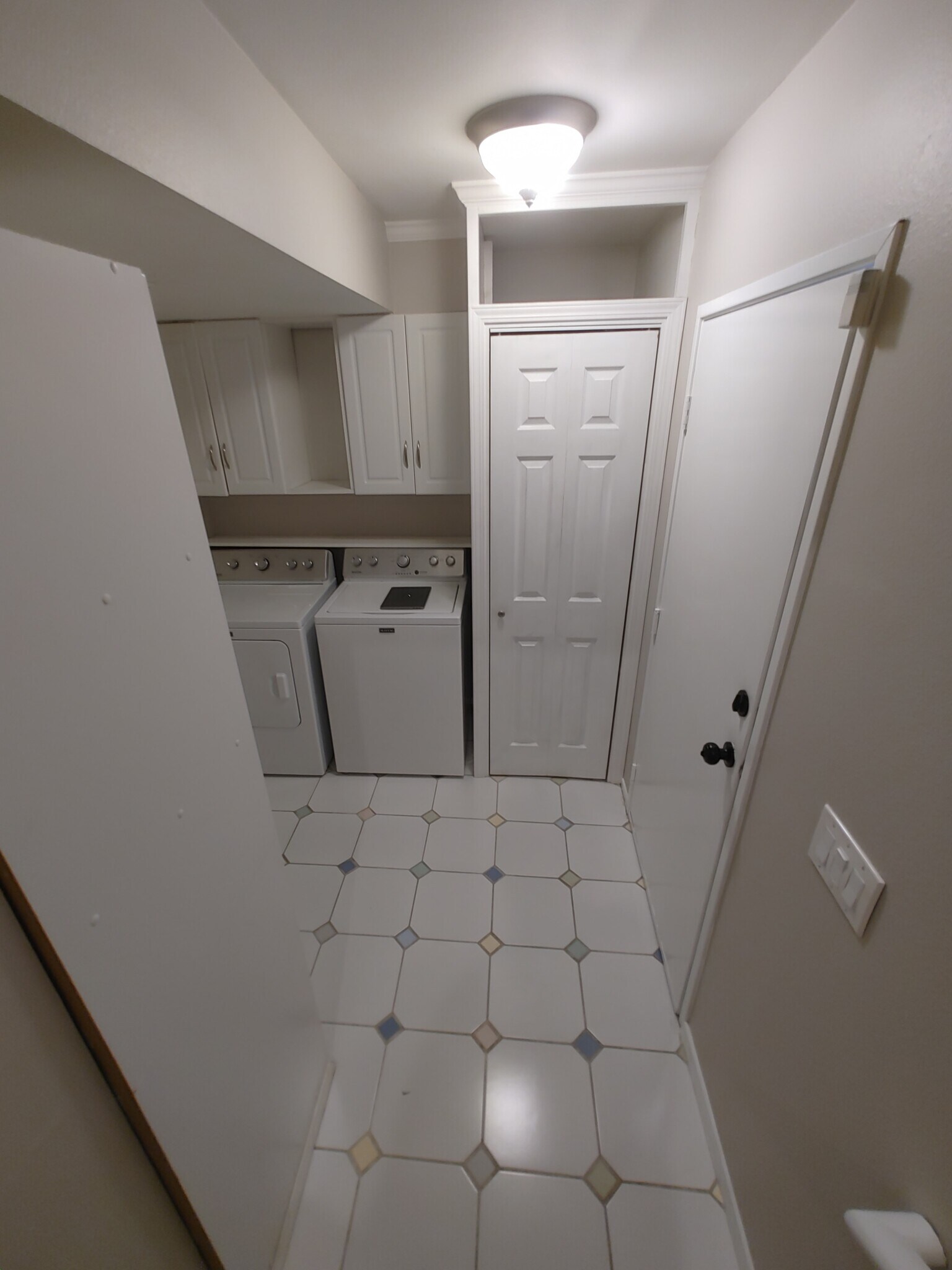 Laundry Room - 357 W Wilson St