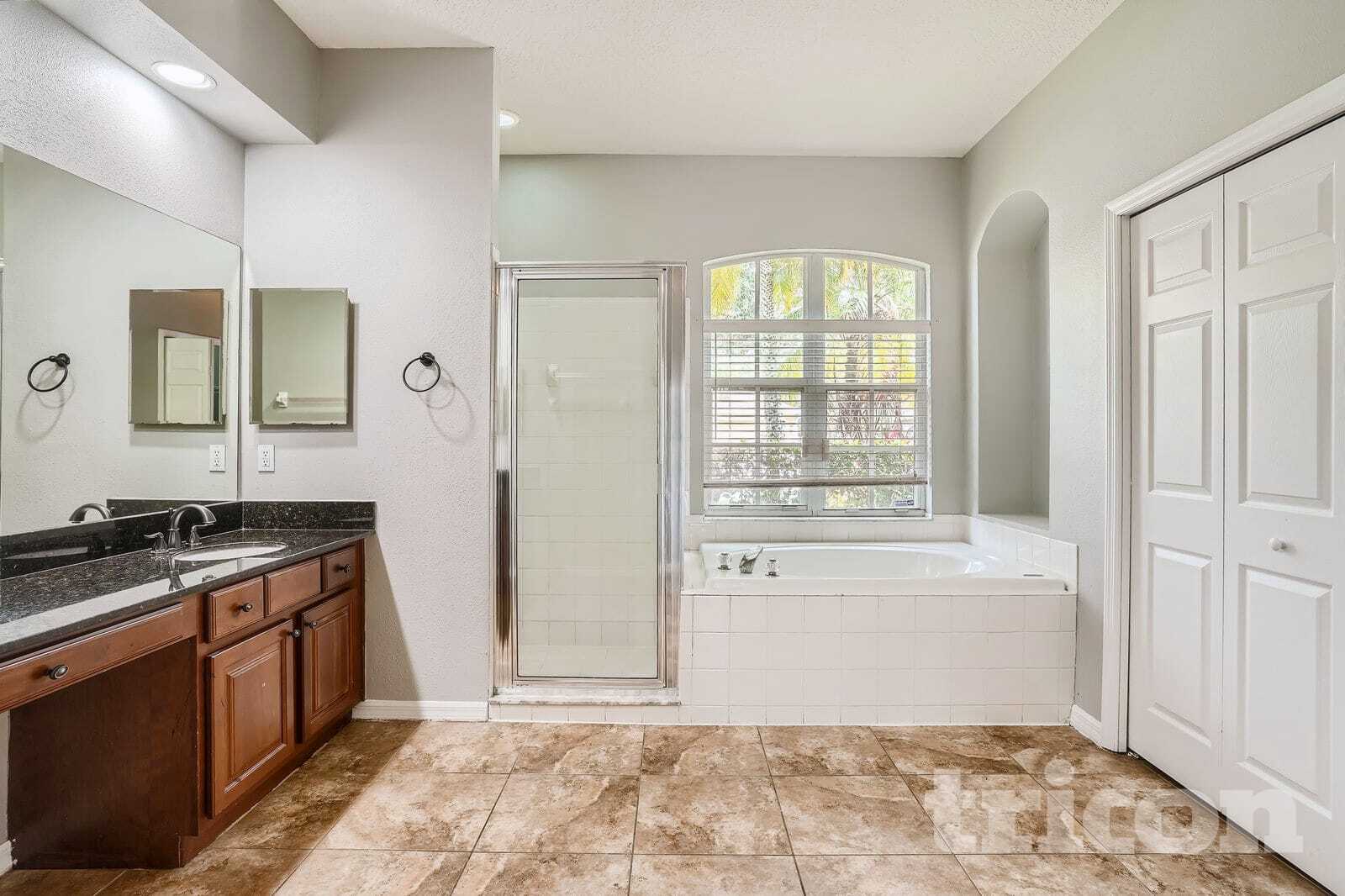 Building Photo - 8521 Bramwell Way