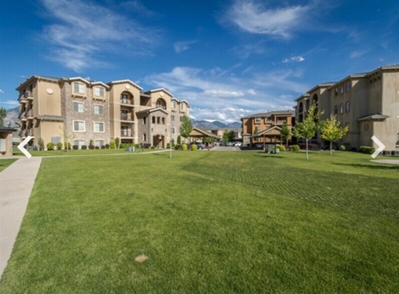 Building Photo - 952 W 965 N