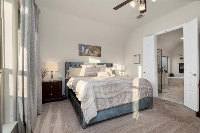 Building Photo - 28196 Knight Peak Dr