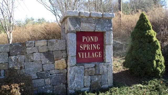 Building Photo - 5 Pondview Cir