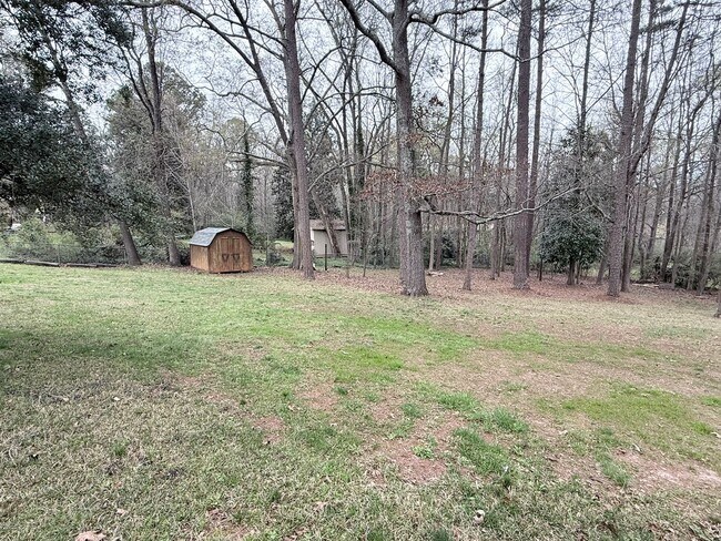 Building Photo - Charming & Convenient Athens Home – Prime Location with Modern Comforts