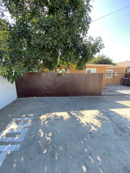 Building Photo - 410 N Glenwood Plz