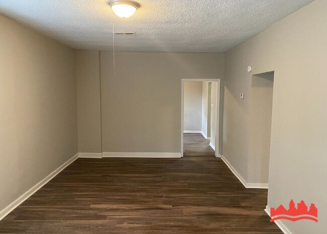 Building Photo - 3655 Tutwiler Ave