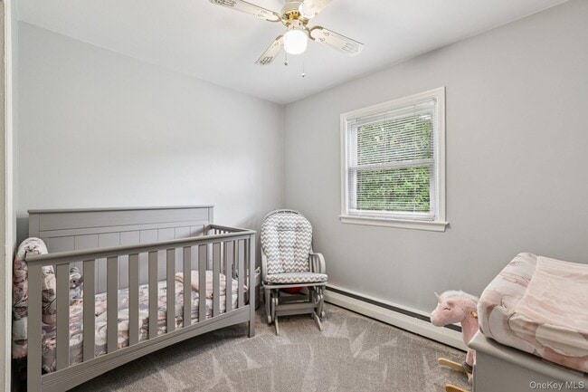 Building Photo - 118 Standish Dr