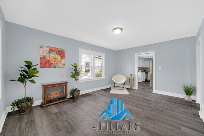 Building Photo - 648 Stewart Ct