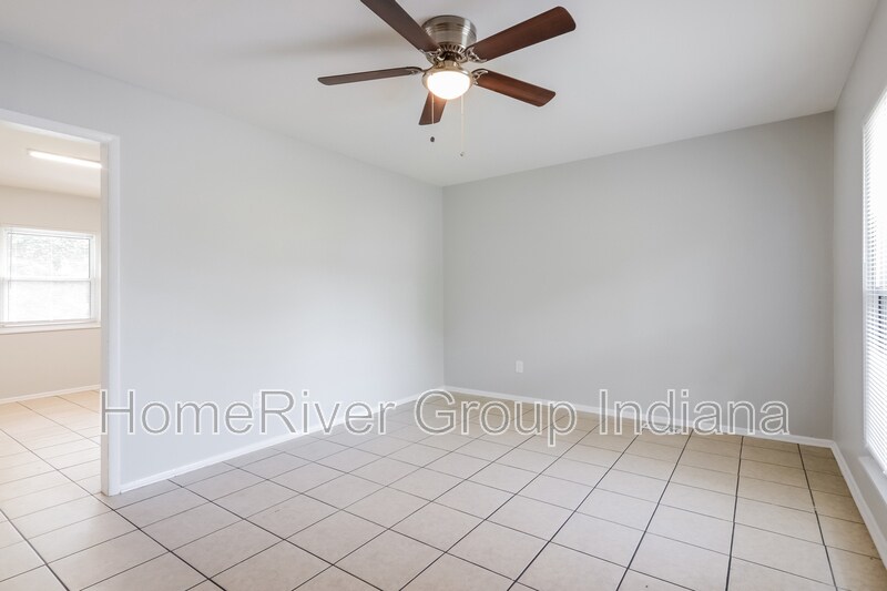 Building Photo - 4332 Exmoor Ct