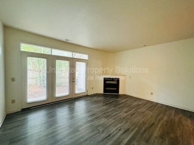 Building Photo - 5813 Wrightsville Ave