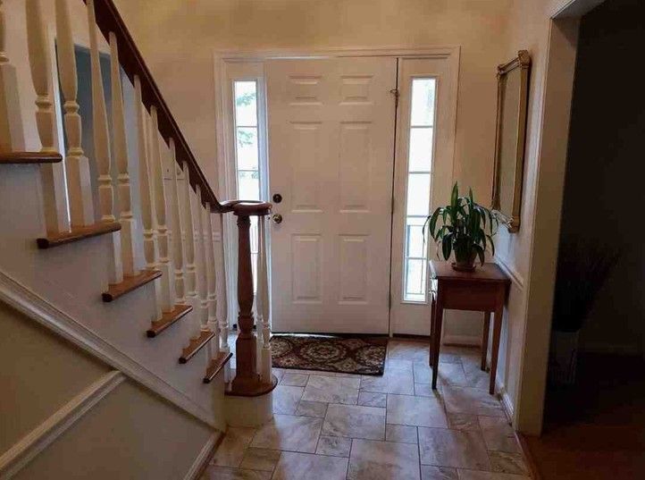 Building Photo - 15569 Golf Club Dr