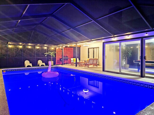 Building Photo - 11402 Suncreek Pl