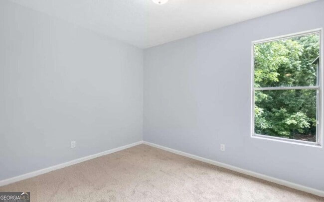 Building Photo - 1540 Foxhall Ln SE