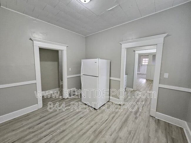 Building Photo - 804 Bayard Park Dr