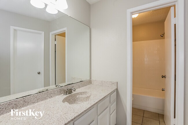 Building Photo - 13307 Harpers Bridge Dr