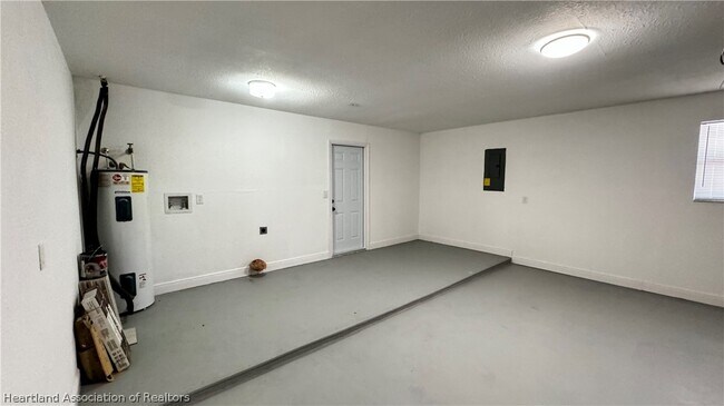 Building Photo - 4111 Page Ave