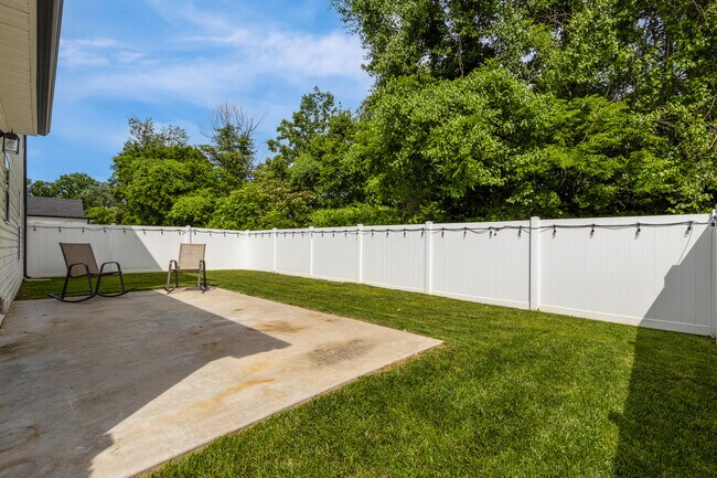 Building Photo - 6513 Cara Cade Ln