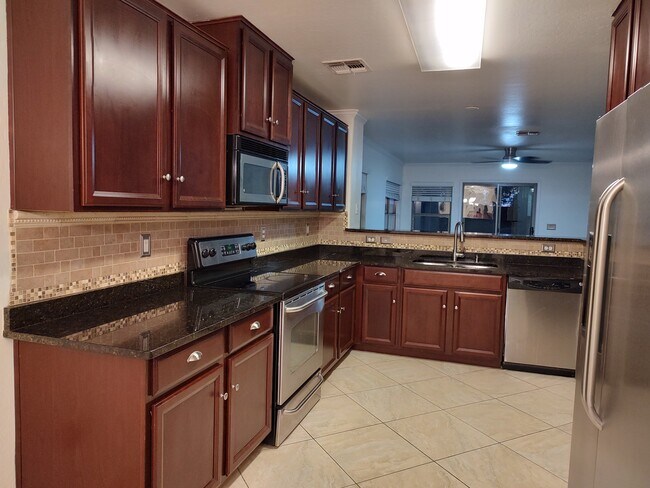 Building Photo - 3581 E Desert Moon Trl