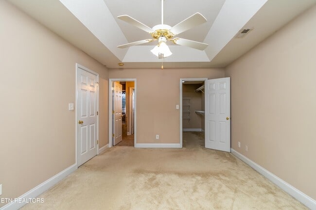 Building Photo - 8334 Bay Gardens Ln