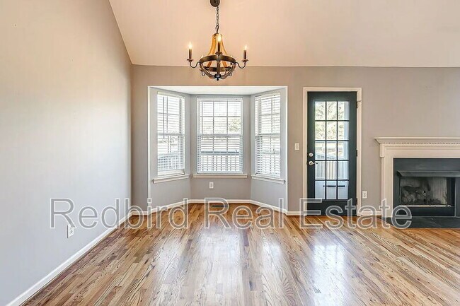 Building Photo - 1057 Meandering Way