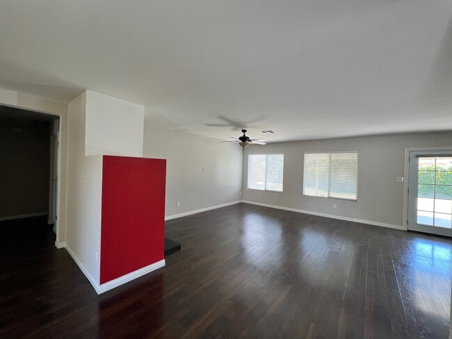 Building Photo - 4747 Shadow Stone St