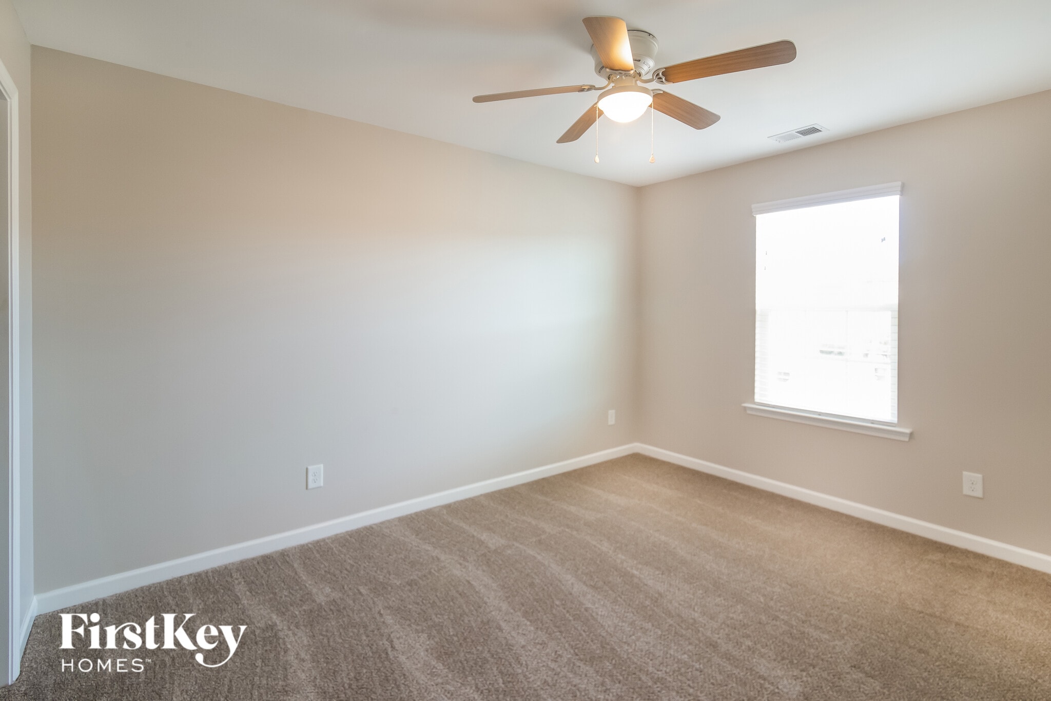 Building Photo - 208 Longford Dr