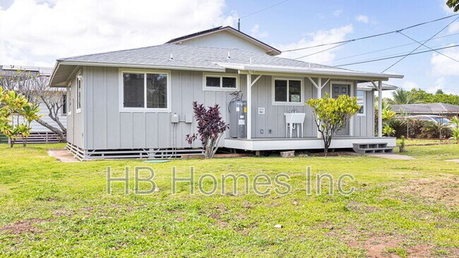 Building Photo - 55-118-118 Puuahi St