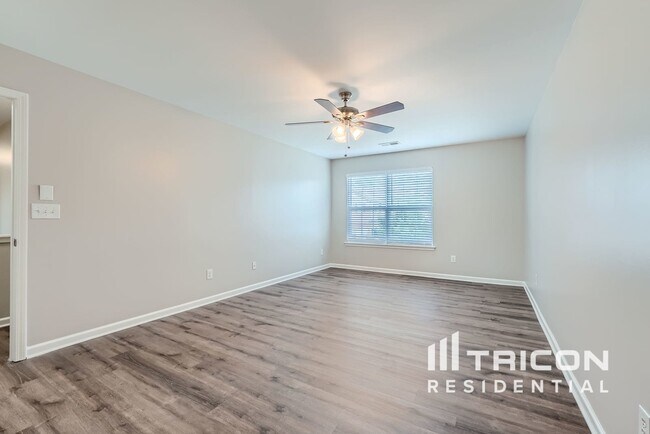 Building Photo - 2496 Ivy Creek Frd