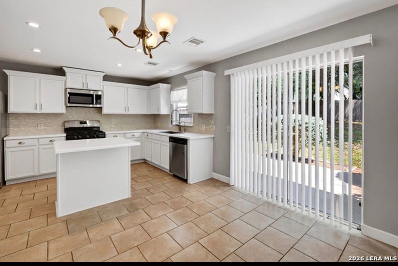Building Photo - 7711 Parkwood Way