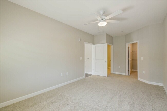 Building Photo - 7202 Bowen Corner Avenue Apt #Unit 10, Han...