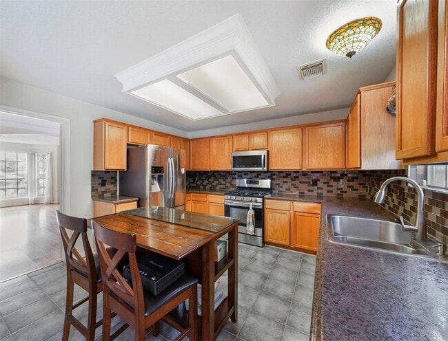 Building Photo - 25719 Bearborough Dr