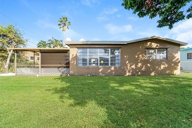 Building Photo - 7520 Coral Blvd