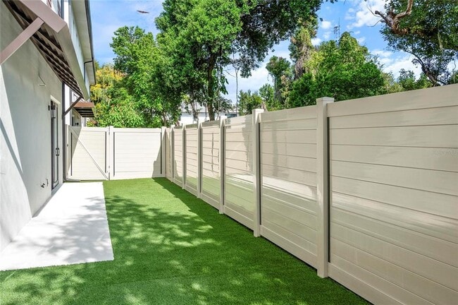 Building Photo - 503 W Canton Ave